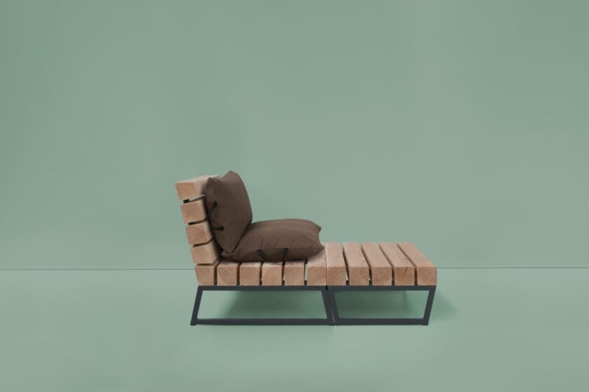 Loungestoel gemaakt van Douglas balken.